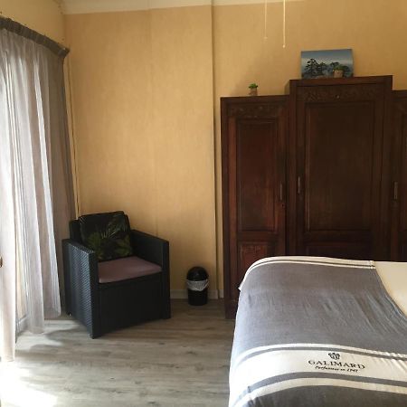 Charmant Appartement Bord De Mer, Plage Cagnes-sur-Mer Dış mekan fotoğraf