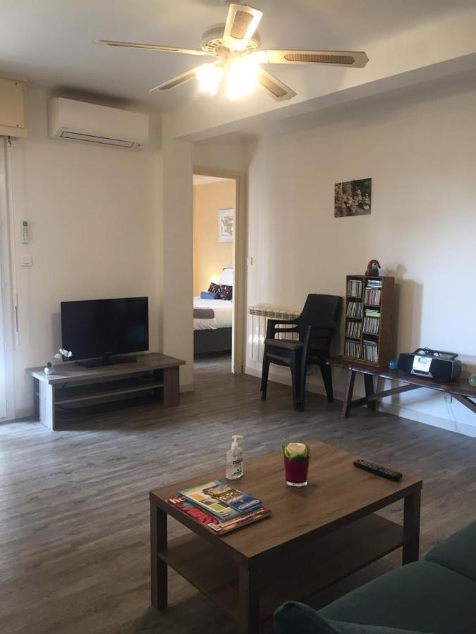 Charmant Appartement Bord De Mer, Plage Cagnes-sur-Mer Dış mekan fotoğraf